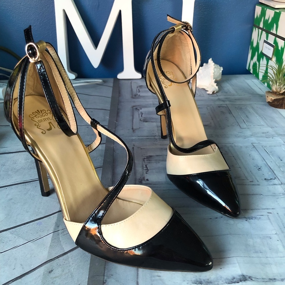 Black Tan Pumps